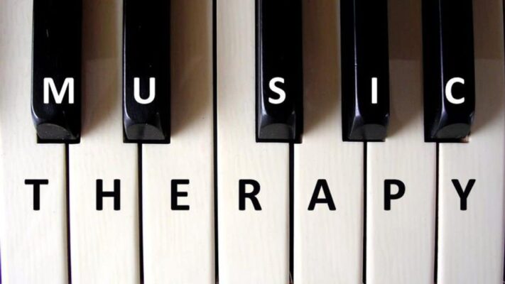 Musiktherapie x  e